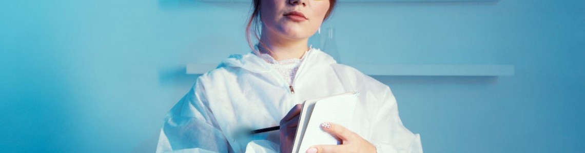 Laboratuvar Kimyasalları: Güvenli Kullanım ve Çevresel Sorumluluk